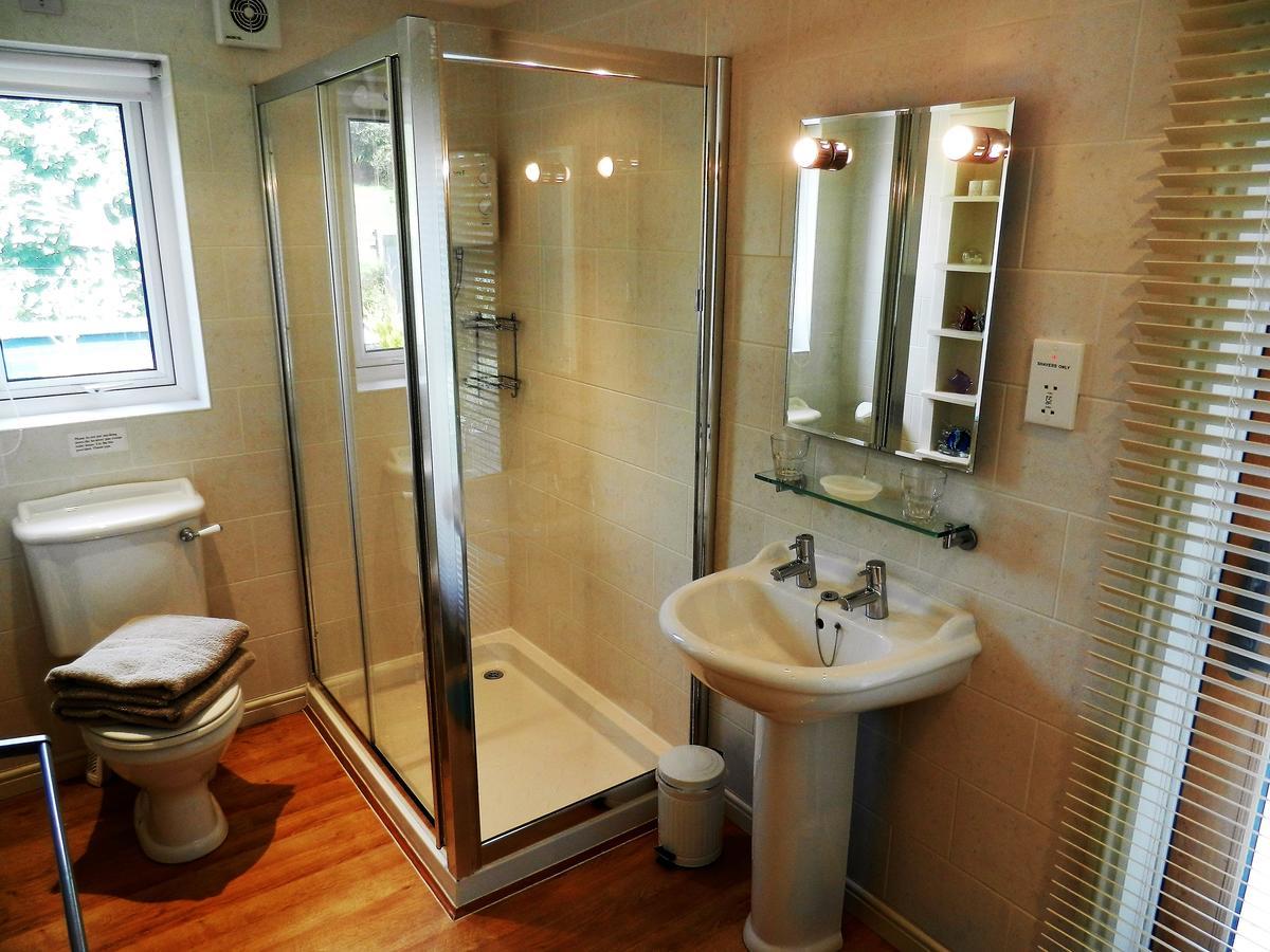Ffynnon Fendigaid Bed And Breakfast Aberporth Bagian luar foto
